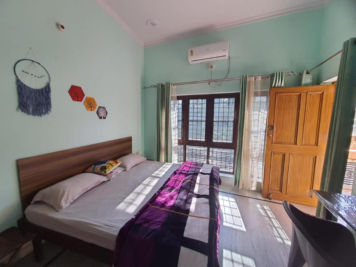 Nature View Homestay Dehradun Zimmer foto