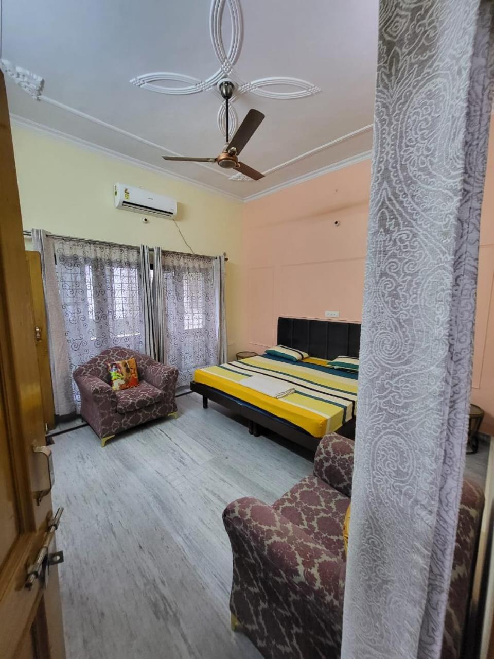 Nature View Homestay Dehradun Zimmer foto